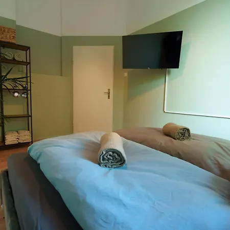 Am Tannenwaeldchen Im Vorderer Westen By Castora Homes *