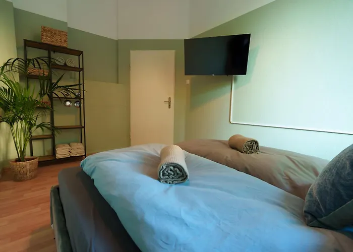 Am Tannenwaeldchen Im Vorderer Westen By Castora Homes *